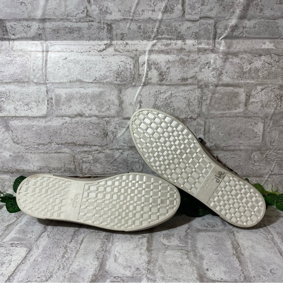 Zara Distressed Leopard Print Trainers. Size EUR 37 - Picture 6 of 7